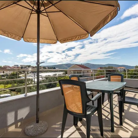 Casa Ilena Trogir-seget * Seget Vranjica