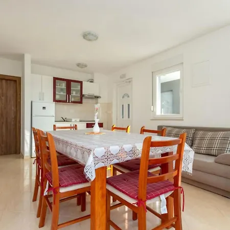 Casa Ilena Trogir-seget * Seget Vranjica